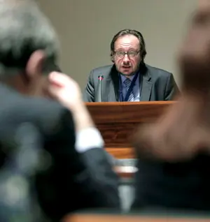  El director del Instituto Económico de Desarrollo, Víctor González. 