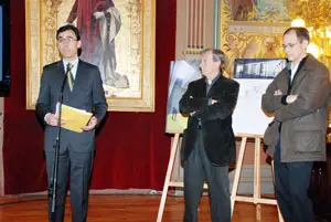 Maíllo presentó el proyecto de rehabilitación del edificio.
