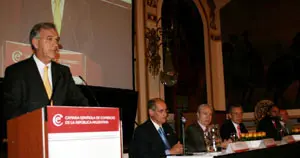  Guillermo Ambrogi presenta la memoria y balance de la C&aacute;mara, correspondiente al a&ntilde;o 2009.
