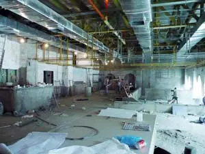  Vista de las obras donde funcionar&aacute; el sal&oacute;n principal y barra del Bar Restaurante &lsquo;O&rsquo; Pazo&rsquo;.