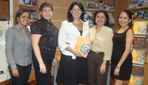  Karla de la Hoz, Rosy Villanueva, Natalia Rodr&iacute;guez P&eacute;rez, directora ejecutiva, Regina Palacios y Anaibeth Ortega.