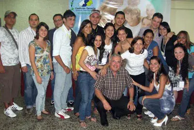 Las autoridades de CC en Canarias y Venezuela, junto al nuevo Comité de Jóvenes Nacionalistas de Venezuela de Coalición Canaria.