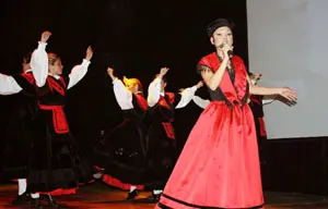  Lorena Lores, en el espect&aacute;culo &lsquo;D&uacute;as beiras&rsquo;, en Buenos Aires.