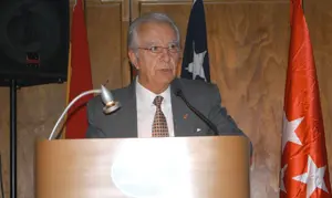 El presidente de la Colectividad, Elías Vila, durante su discurso.