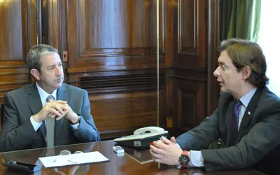  Jes&uacute;s Gamallo y Julio Cobos, durante la reuni&oacute;n. 