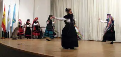 La celebración también contó con bailes tradicionales.