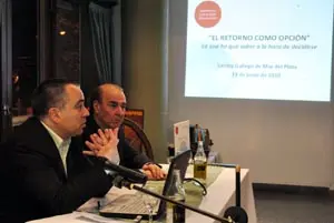  Un momento de la presentaci&oacute;n en el Centro Gallego de Mar del Plata.