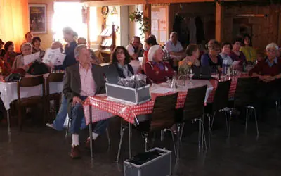  Numeroso p&uacute;blico se dio cita para escuchar las ponencias. 