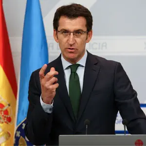  El presidente Feij&oacute;o, en la rueda de prensa tras la reuni&oacute;n del Gobierno.  