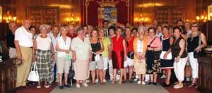 Maíllo, con los asociados de la Casa de Zamora en Cantabria.