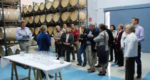 Las delegaciones visitando las bodegas de Castilla y León.