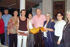 Mar&iacute;a Amparo Moreno, vocal; Andoni Bengoechea, Mar&iacute;a Dolores Moreno; Lourdes Burdiel, Rosario Laporta, D&aacute;maso de Lario, Mar&iacute;a Elena Arnaut, Amaya Sosa y Mar&iacute;a Teresa Arnaut de Sosa. 