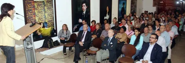  Pilar Pin, durante su intervenci&oacute;n ante la colectividad espa&ntilde;ola de la Rep&uacute;blica Dominicana.