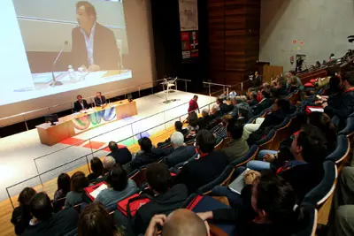  Un momento de la intervenci&oacute;n del conselleiro Guerra. 