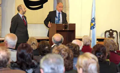 Camba les inst&oacute; a reencontrarse con la tierra. 