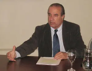  V&iacute;ctor Moldes, presidente del Club Espa&ntilde;ol, es operador terap&eacute;utico en adicciones.