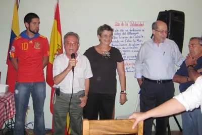 Joven de Asoval, Jos&eacute; Sugra&ntilde;ez, Maril&oacute; Moreno, Julio Almendro y Felipe S&aacute;ez Sanf&eacute;lix. 