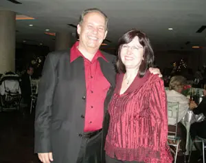  El presidente de la HGV, Antonio Pi&ntilde;&oacute;n Mart&iacute;n, junto a Ana L&oacute;pez de Arias, integrante de la Coordinadora del Grupo Uni&oacute;n.