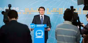 El consejero de Interior y Justicia y secretario regional del PP, Alfonso Fernández Mañueco.