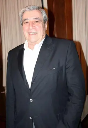  Carlos Vello, presidente del Centro Gallego, en la sede de la instituci&oacute;n.