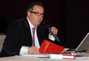  Antonio Aguar&oacute;n fue el encargado de clausurar el Encuentro.