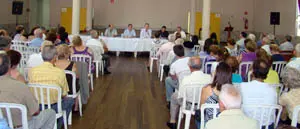  Un momento del acto. 