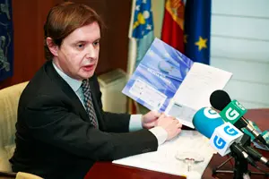   Jes&uacute;s Gamallo, director apoderado de la Fundaci&oacute;n, fue el encargado de presentar la publicaci&oacute;n.