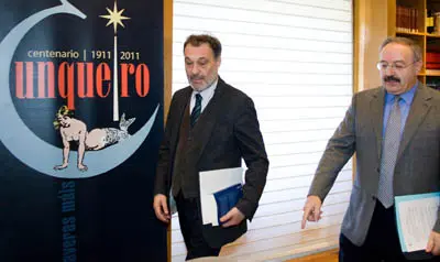  Roberto Varela y Ram&oacute;n Villares fueron los encargados de la presentaci&oacute;n del programa del &lsquo;A&ntilde;o Cunqueiro&rsquo;.