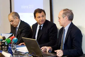  Javier Guerra, en la presentaci&oacute;n de un informe sobre la internacionalizaci&oacute;n de la econom&iacute;a gallega en 2010.