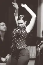 La bailaora Adriana Dobarro Ochoa, en las tablas.