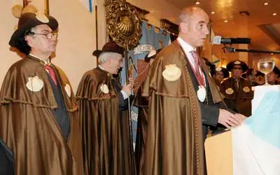  Camba, ya investido, dirigi&oacute; unas palabras a los presentes.