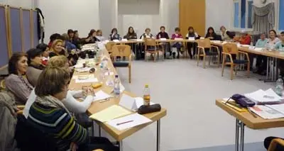  El seminario reuni&oacute; a 35 mujeres, entre las que despertaron gran inter&eacute;s los temas tratados.