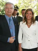 Victoria Cristóbal, con Elías Vila, durante una de sus visitas a Chile.