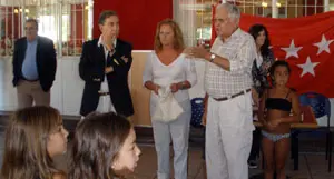 Un momento del sorteo de las entradas.