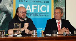 Santiago Segura y Rafael Estrella, en la rueda de prensa que ofreció el pasado martes en Buenos Aires.