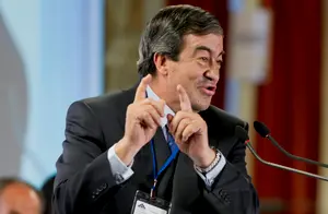  Francisco Álvarez Cascos. 