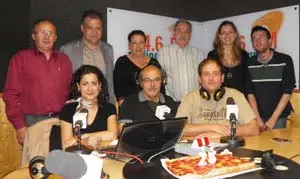  O equipo do programa, na celebraci&oacute;n dos 25 anos de andadura.