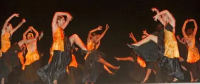 La presencia de niños y jóvenes en los grupos de danza es muy elevada.
