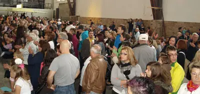 Tanto espa&ntilde;oles como alemanes disfrutaron de la fiesta.  