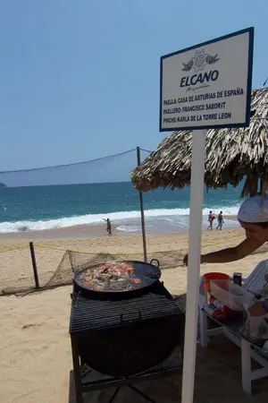  La Casa de Asturias y España de Acapulco participó por primera vez.