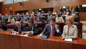 La presidenta de la Comunidad, Esperanza Aguirre, durante la sesión de constitución de la Cámara.