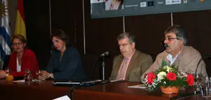 El cónsul, Eduardo de Quesada, durante el acto de clausura. 