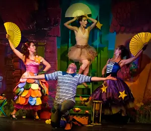 Una escena de la obra infantil ‘Enrica y Vicenta’.