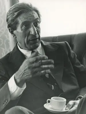  Imagen de archivo del escritor, poeta y editor Arturo Cuadrado.