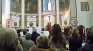 Un instante de la ceremonia en la Iglesia Nuestra Señora de la Merced.