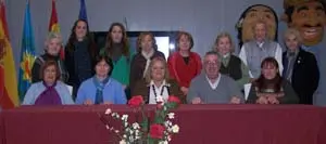 Foto de familia de la nueva Comisión Directiva del Centro de Castilla y León en Mar del Plata. 