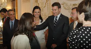  Alberto N&uacute;&ntilde;ez Feij&oacute;o y Pilar Rojo, el viernes de la pasada semana en la Ciudad Aut&oacute;noma de Ceuta.