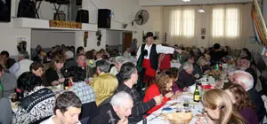  Panorámica del salón, durante la celebración del 95º aniversario de la institución.