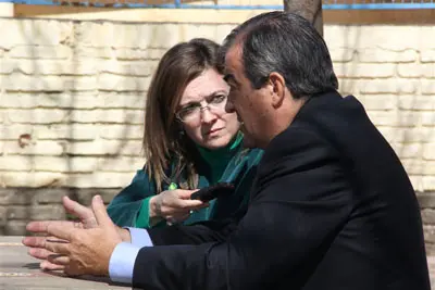 Francisco Álvarez-Cascos, durante la entrevista con la delegada de ‘Asturias en el Mundo’ en Argentina.