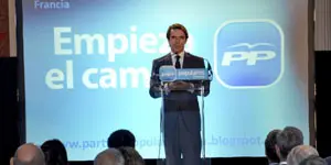  El presidente de honor del Partido Popular, José María Aznar, durante su intervención.